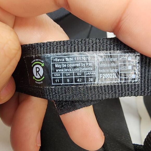 Teva Size 11 Women's Jadito Universal Strap Platform Sandals Black NEW - Picture 7 of 8